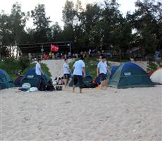 Camping in Xi Chong